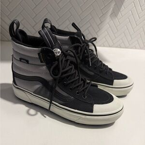 Vans Sk8-Hi MTE Waterproof Women's Size 8.5 Grey Black White Sneakers Shoes NWT